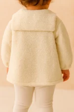 Kız Bebek Çiçek İşlemeli Peluş Ceket – Yumuşak Dokulu, Sıcak Tutan - Görsel 4